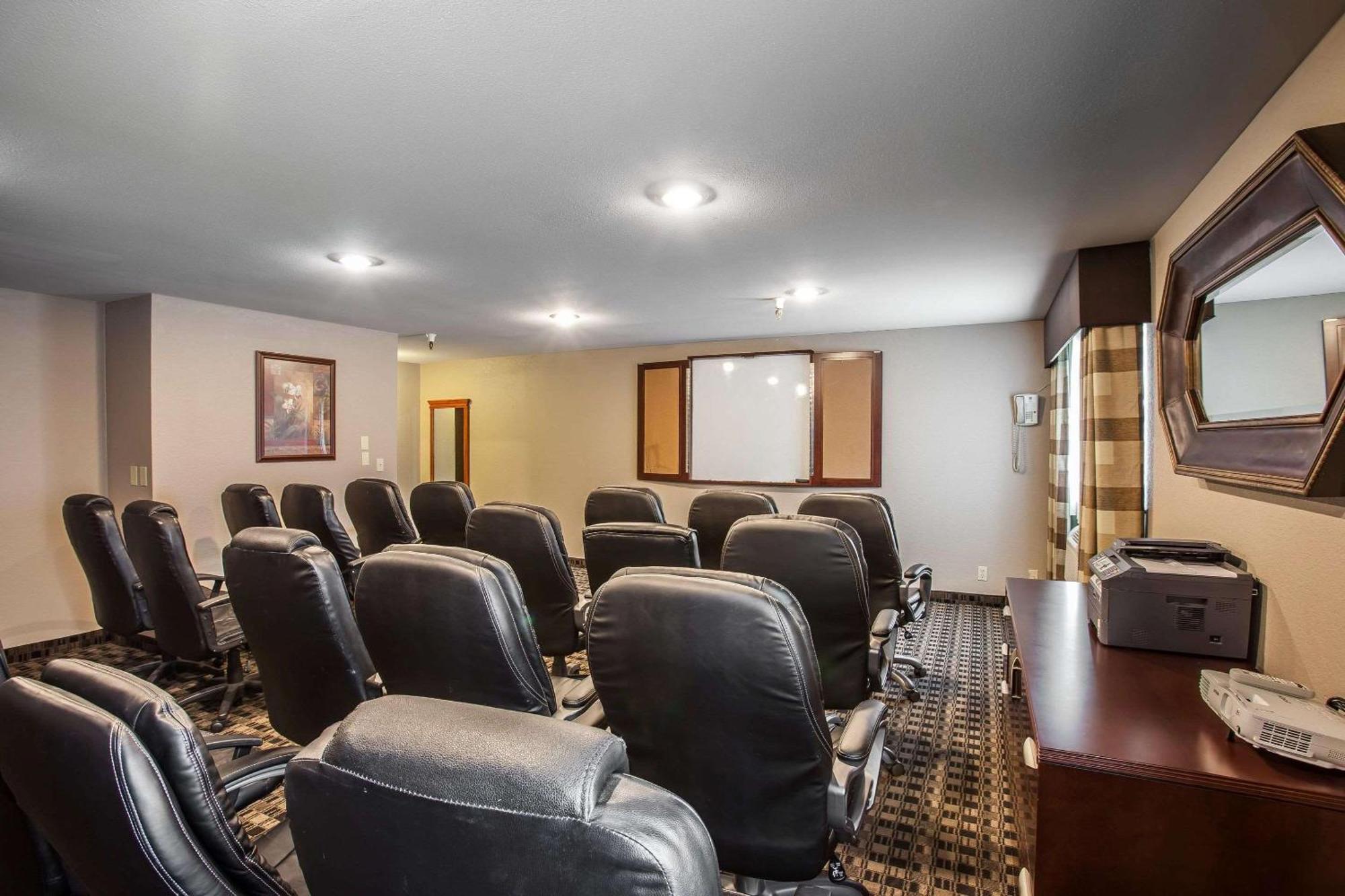 Clarion Inn Renton-Seattle Экстерьер фото