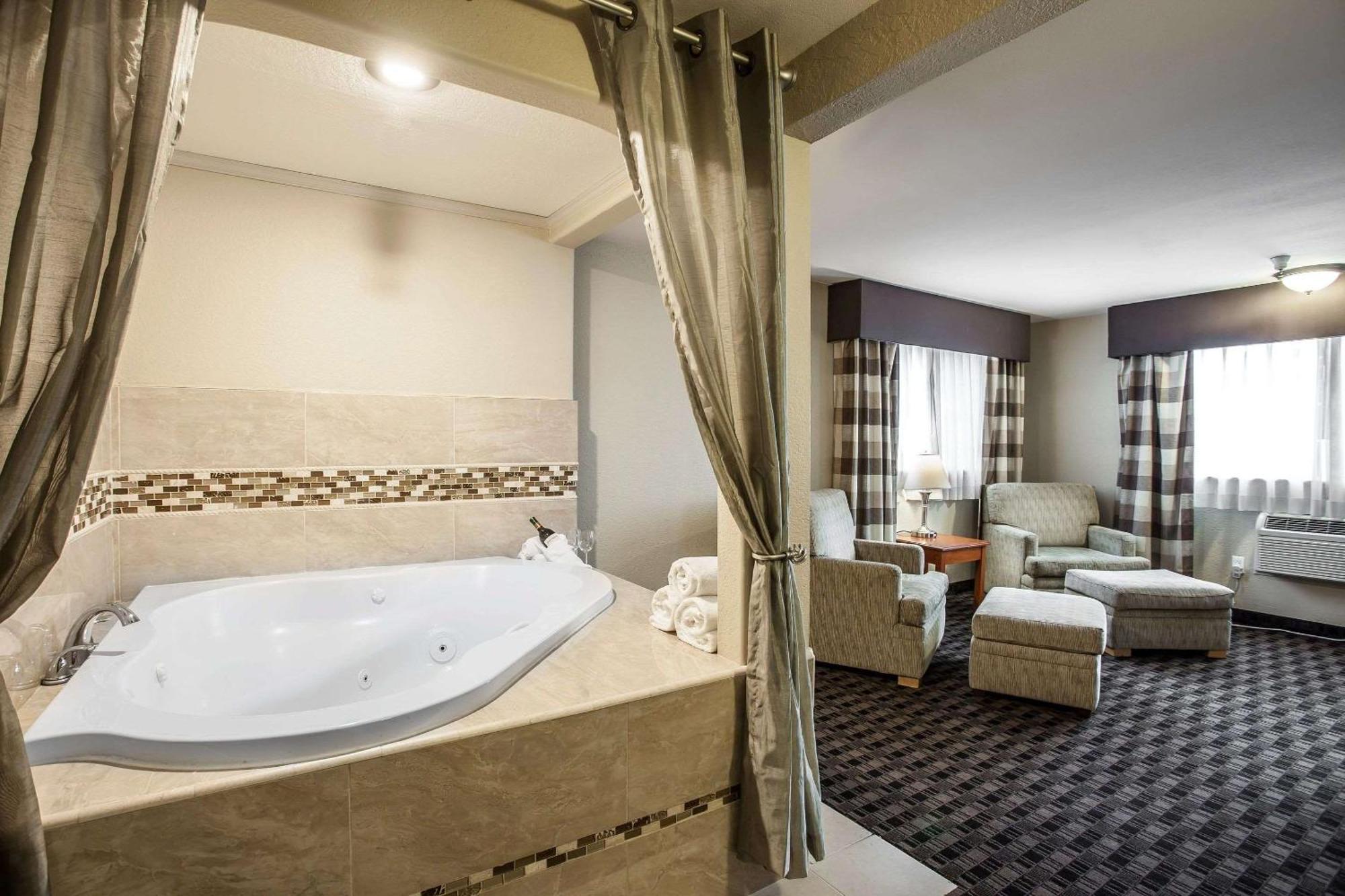 Clarion Inn Renton-Seattle Экстерьер фото